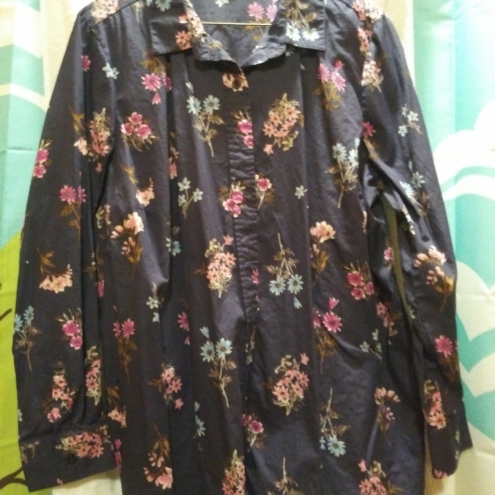 Dress - Picture 7 of 16
